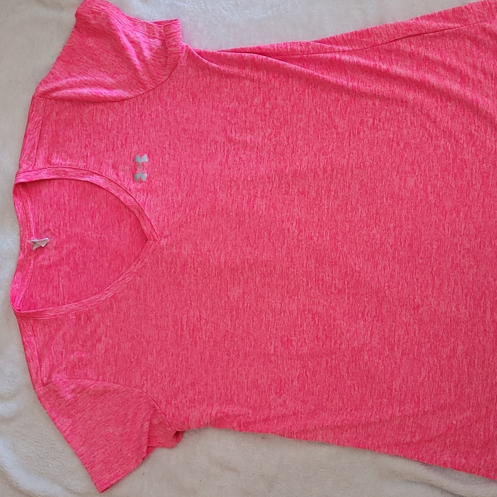 Athletic shirt